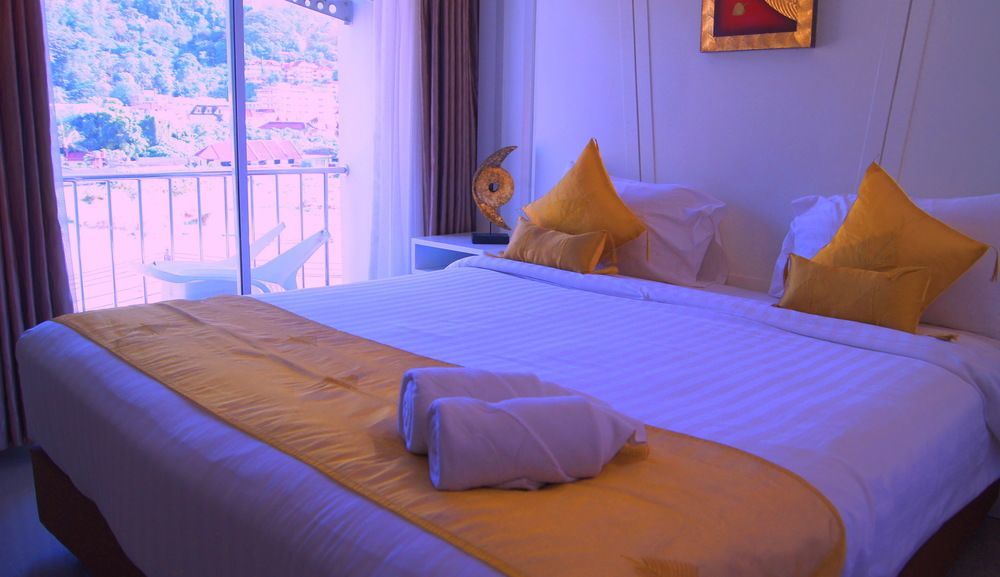 J Sweet Dream Boutique Hotel Phuket Patong Exterior photo